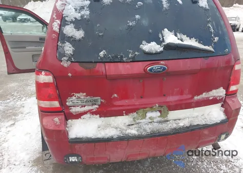 2011 Ford Escape Xlt from USA, damaged, VIN 1FMCU9D70BKB69144
